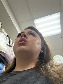Sara Slow online show from July 4, 2026, 10:43 am