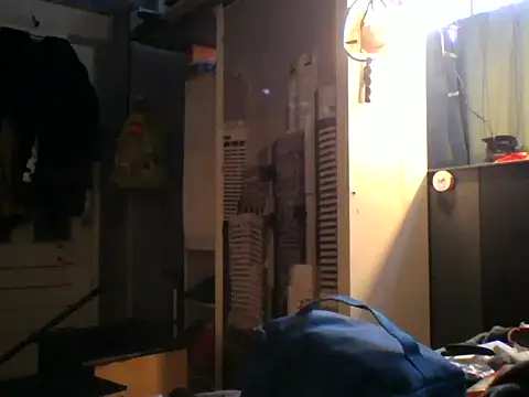 Slutviki69 online show from March 27, 2026, 4:51 pm