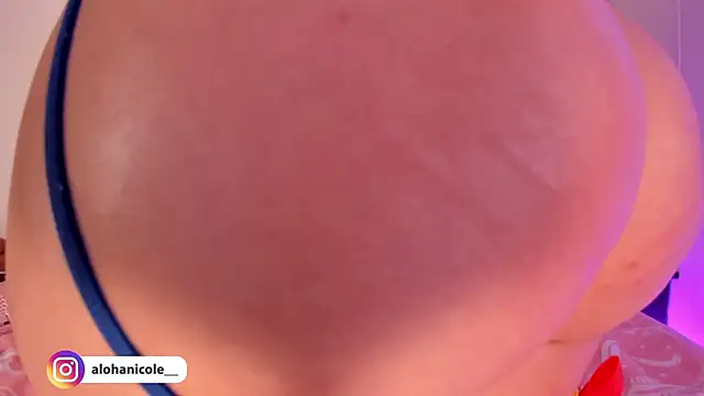 Snapshot of sweet_nicole_11 chatting on November 8, 2025, 7:08 am sweet nicole 11 online show from November 8, 2025, 7:08 am