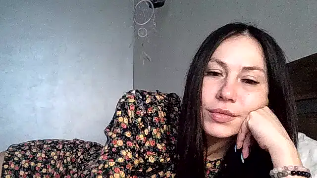 JulianaGold1 online show from February 10, 2026, 6:39 am