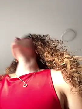 alana15 online show from December 25, 2024, 9:22 pm