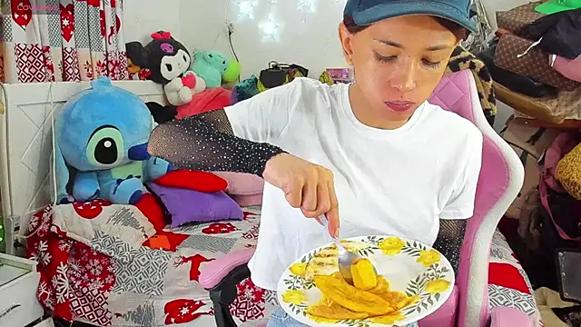 Lawrncesofiets online show from December 18, 2024, 3:22 pm