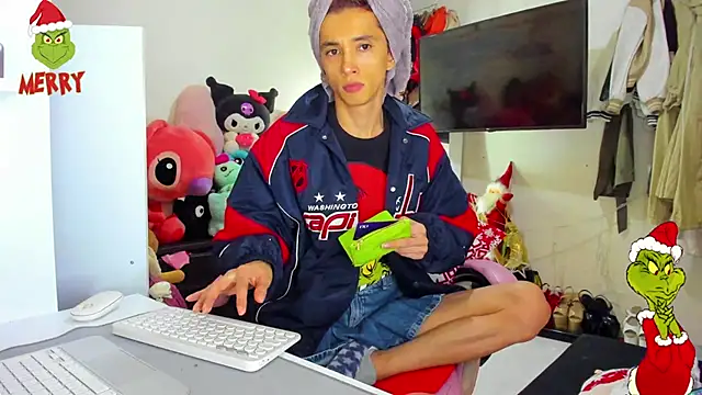 Lawrncesofiets online show from December 22, 2025, 5:54 pm