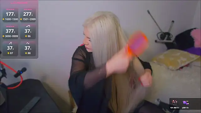 ParadiseRose online show from October 10, 2025, 3:05 am