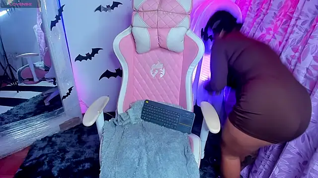 jenndy lockhart online show from October 23, 2025, 2:33 am