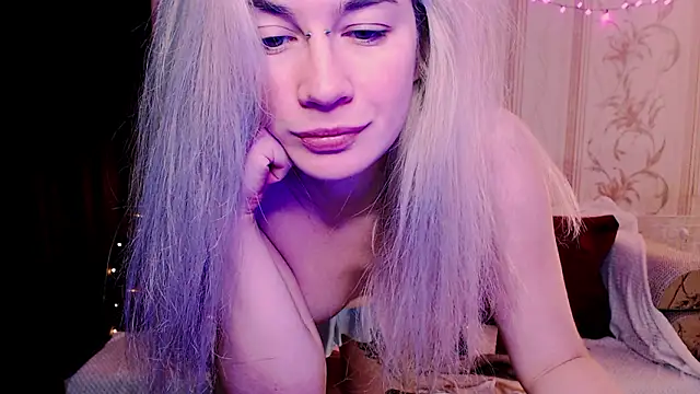 xxxcharismaaa online show from March 7, 2026, 8:50 pm