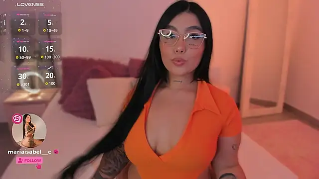 shantall vidales  online show from March 11, 2026, 10:16 pm