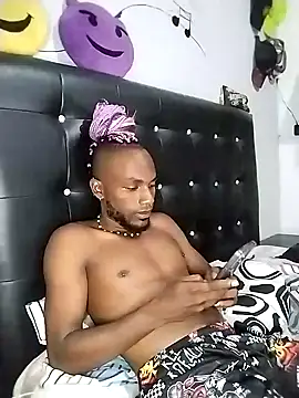 Snapshot of ian_j chatting on March 20, 2025, 1:57 am ian j online show from March 20, 2025, 1:57 am