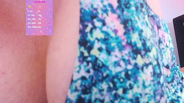 Sunshinee- online show from November 12, 2025, 1:17 am