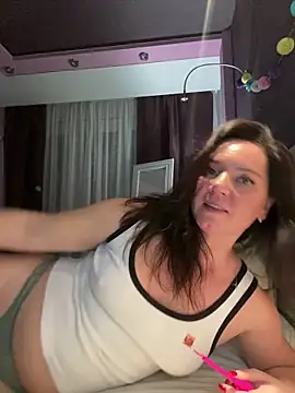 HotMilfMargo online show from November 25, 2025, 9:48 pm