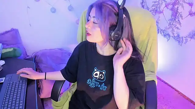 Sammysammy  online show from February 21, 2025, 7:23 am