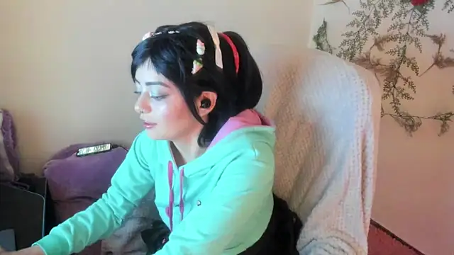 Sammysammy  online show from November 2, 2025, 2:58 am