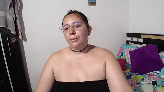 Snapshot of sexxy_ticki chatting on September 17, 2025, 10:00 pm sexxy ticki online show from September 17, 2025, 10:00 pm