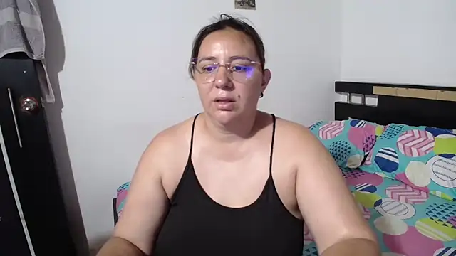 Snapshot of sexxy_ticki chatting on September 24, 2025, 9:51 pm sexxy ticki online show from September 24, 2025, 9:51 pm