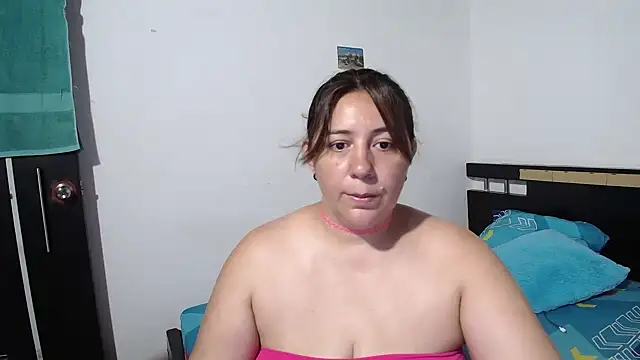 Snapshot of sexxy_ticki chatting on October 16, 2025, 10:11 pm sexxy ticki online show from October 16, 2025, 10:11 pm