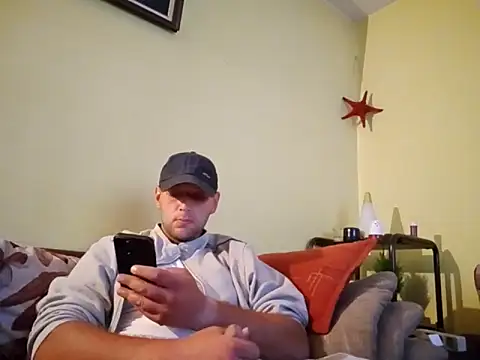 Flakka95 online show from October 1, 2025, 10:16 pm