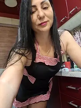 Snapshot of charrlote_love chatting on March 17, 2025, 3:29 pm charrlote love online show from March 17, 2025, 3:29 pm