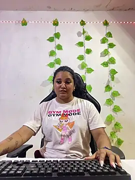 shayna all online show from August 7, 2026, 8:33 pm