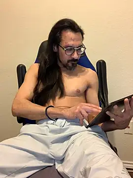 Youreherewithme online show from January 14, 2025, 9:45 am