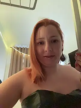 Patriciamoura69 online show from April 4, 2026, 5:54 pm