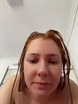 Patriciamoura69 online show from July 13, 2026, 2:53 pm
