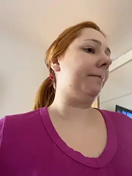 Patriciamoura69 online show from July 19, 2026, 2:54 pm