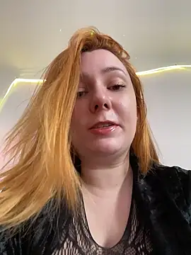 Patriciamoura69 online show from July 25, 2026, 4:15 pm