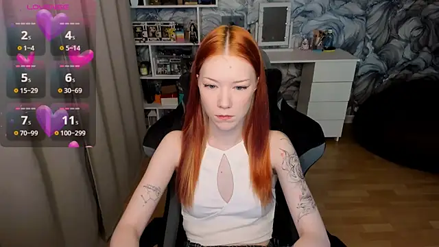 litl Mia online show from November 12, 2025, 4:51 pm