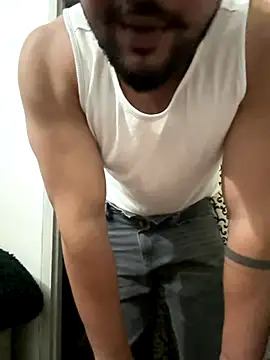 Rajbir0071 online show from November 3, 2025, 8:10 pm