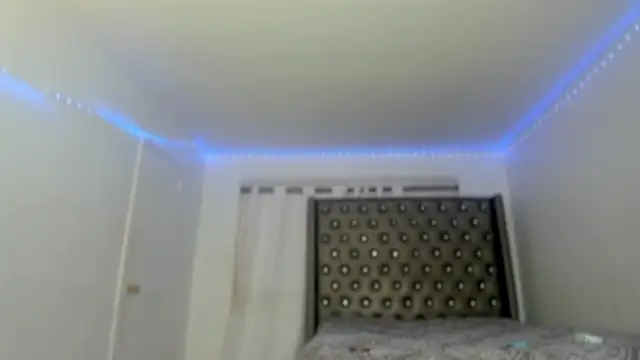 SashaMalone online show from January 10, 2026, 1:02 pm