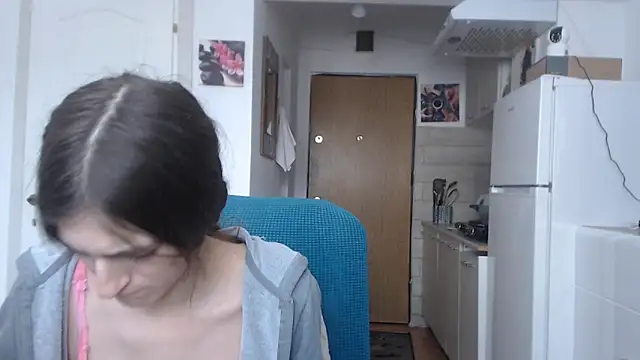 simyhvn online show from February 15, 2025, 9:27 am