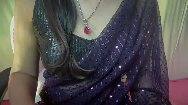 Queen Angelena online show from September 10, 2025, 4:29 pm