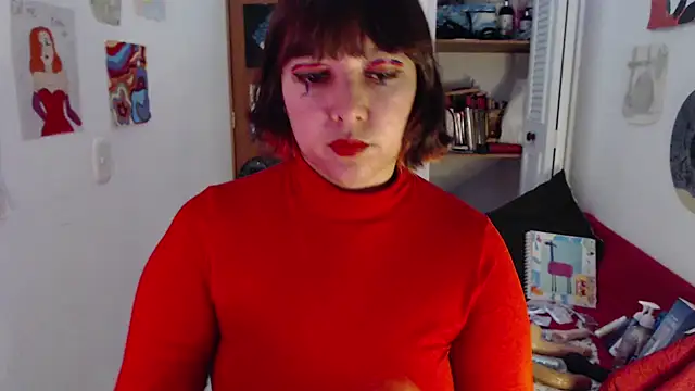 soynanabela28 online show from October 2, 2025, 11:23 pm