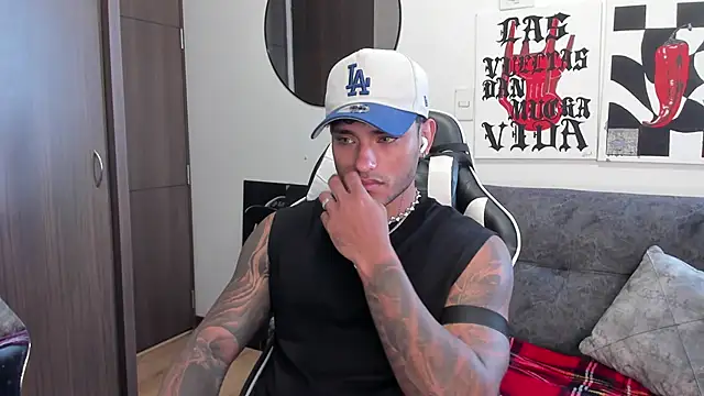 Alessandro Vanni online show from January 9, 2026, 1:25 pm