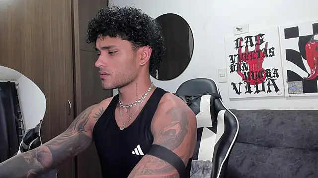 Alessandro Vanni online show from February 17, 2026, 3:58 am