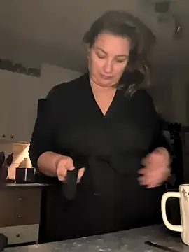 Canadian BBW online show from December 5, 2025, 2:36 pm