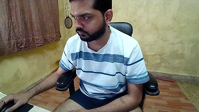 Snapshot of mynastyfuckerr chatting on December 3, 2024, 2:05 pm mynastyfuckerr online show from December 3, 2024, 2:05 pm