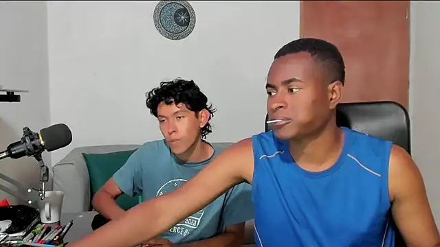 CrissBrownxxx online show from February 11, 2026, 2:27 am