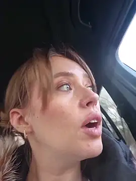 Snapshot of PrettieKate chatting on March 4, 2026, 12:33 pm PrettieKate online show from March 4, 2026, 12:33 pm