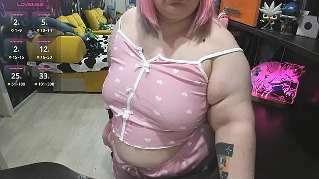 Softie Sofy online show from November 9, 2025, 3:05 am