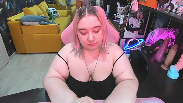 Softie Sofy online show from June 30, 2026, 2:34 am