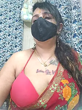 cute-tanvi online show from October 2, 2025, 12:50 am