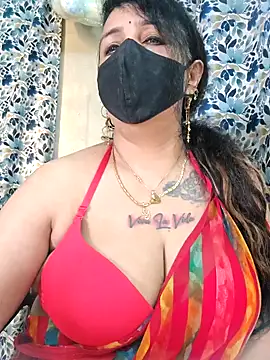 cute-tanvi online show from October 10, 2025, 1:15 am