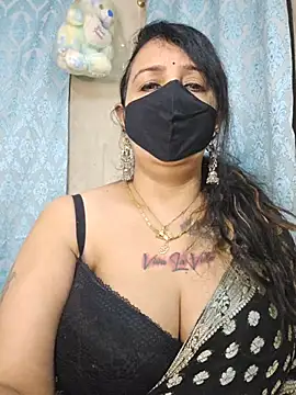 cute-tanvi online show from November 8, 2025, 12:44 am