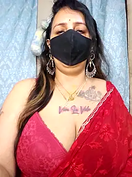 cute-tanvi online show from February 19, 2026, 12:50 am