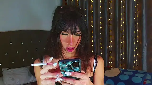 Snapshot of Kenisha_Sweet chatting on February 16, 2026, 11:12 pm Kenisha Sweet online show from February 16, 2026, 11:12 pm