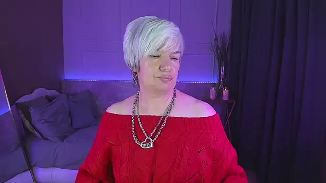 CarmenSoft online show from December 4, 2024, 11:57 pm