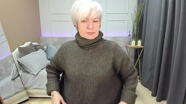 CarmenSoft online show from January 10, 2025, 8:37 pm