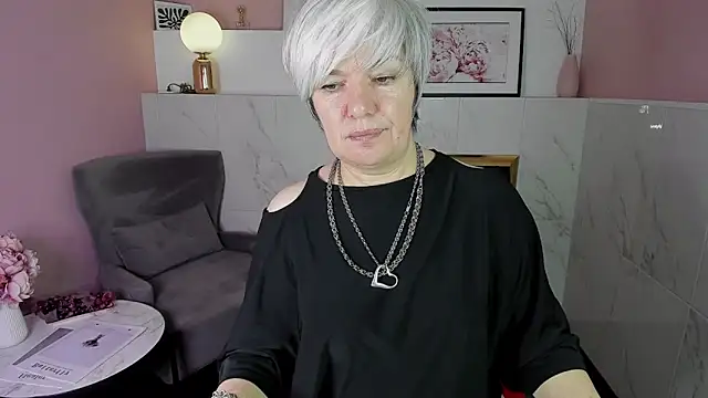 CarmenSoft online show from January 30, 2025, 2:38 am