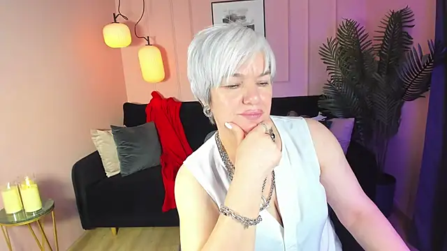 CarmenSoft online show from February 15, 2025, 2:58 am